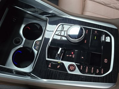 2024 BMW X6 — миниатюра 12