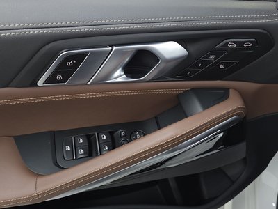 2024 BMW X6 — миниатюра 23