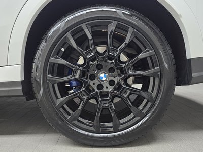 2024 BMW X6 photo 8