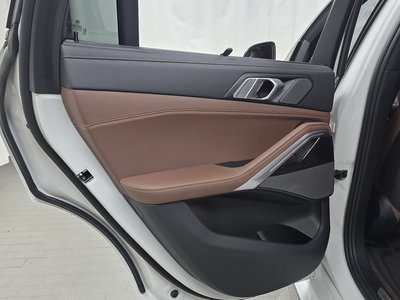2024 BMW X6 — миниатюра 15