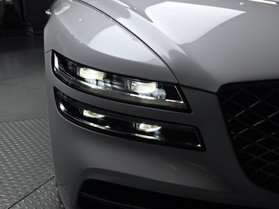 GENESIS G80 (RG3) - 9