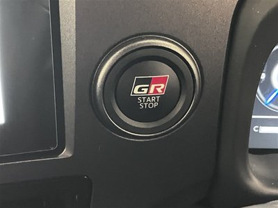 2025 Toyota GR YARIS 缩略图 20