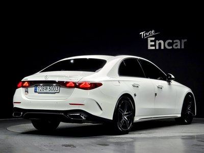 MERCEDES-BENZ E-CLASS - 5