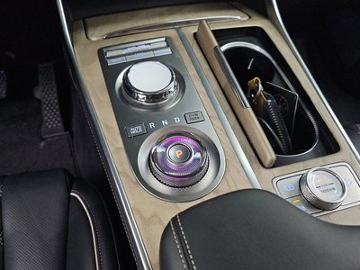 GENESIS GV80 - 9