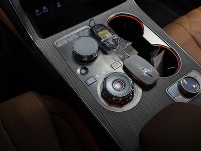 GENESIS GV80 - 9