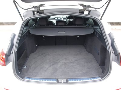 صورة مصغرة 13 لـ 2025 Mercedes-BENZ C-CLASS