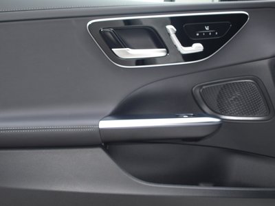 صورة مصغرة 20 لـ 2025 Mercedes-BENZ C-CLASS