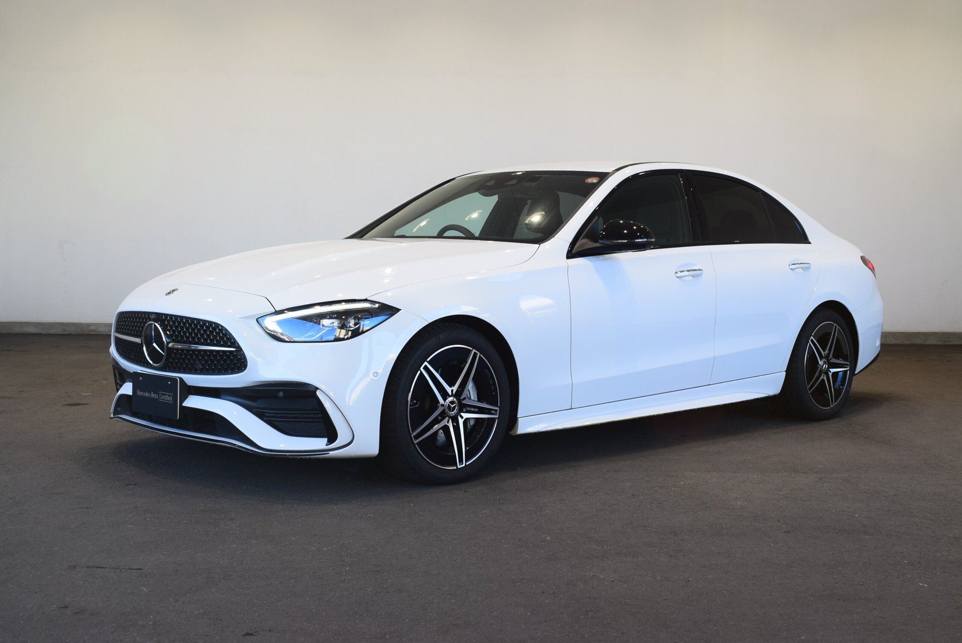 MERCEDES-BENZ C-CLASS - View 1