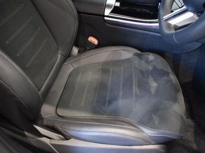 MERCEDES-BENZ C-CLASS - 9