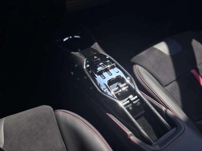 2024 Ferrari SF90 SPIDER 缩略图 13