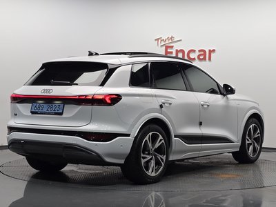 صورة 2 لـ 2025 AUDI Q6 E-TRON