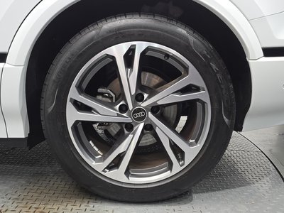 صورة 8 لـ 2025 AUDI Q6 E-TRON