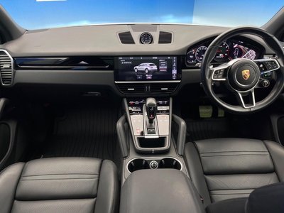 PORSCHE CAYENNE - 2