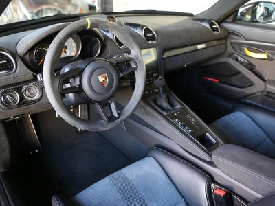 2024 Porsche 718 thumbnail 13
