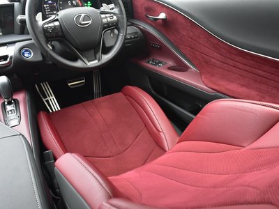 صورة مصغرة 58 لـ 2017 Lexus LC