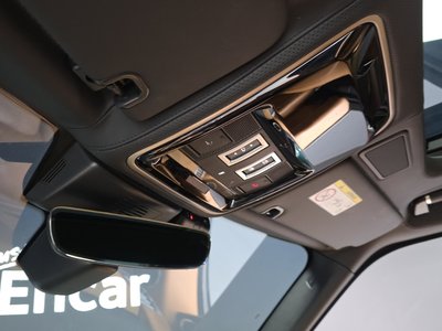 2021 LAND Rover RANGE ROVER — миниатюра 28