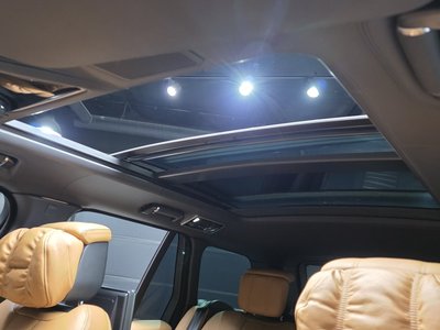 2021 LAND Rover RANGE ROVER — миниатюра 25