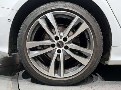AUDI A6 - 6
