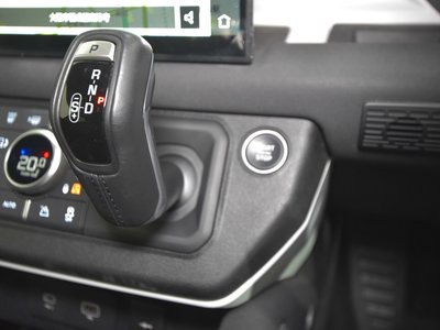 2023 LAND Rover DEFENDER — миниатюра 70