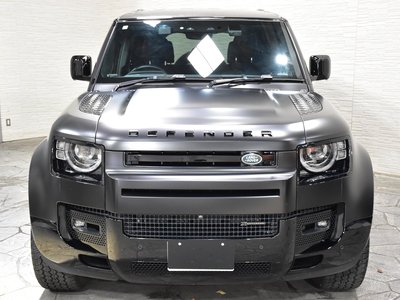 LAND ROVER DEFENDER - 8