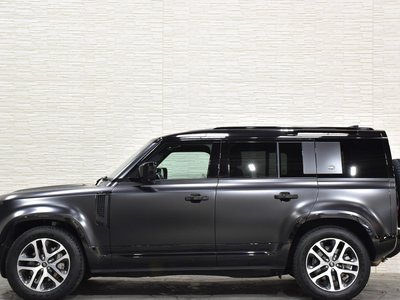 LAND ROVER DEFENDER - 7