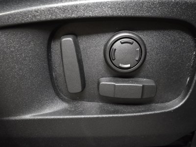 2023 LAND Rover DEFENDER — миниатюра 75