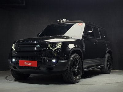 LAND ROVER DEFENDER - 1