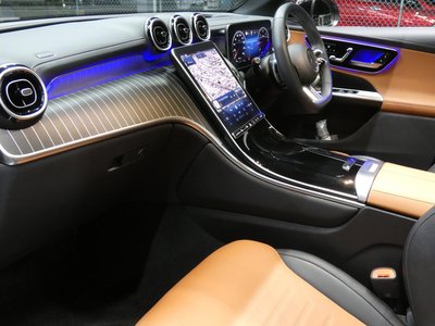 MERCEDES-BENZ GLC - 9