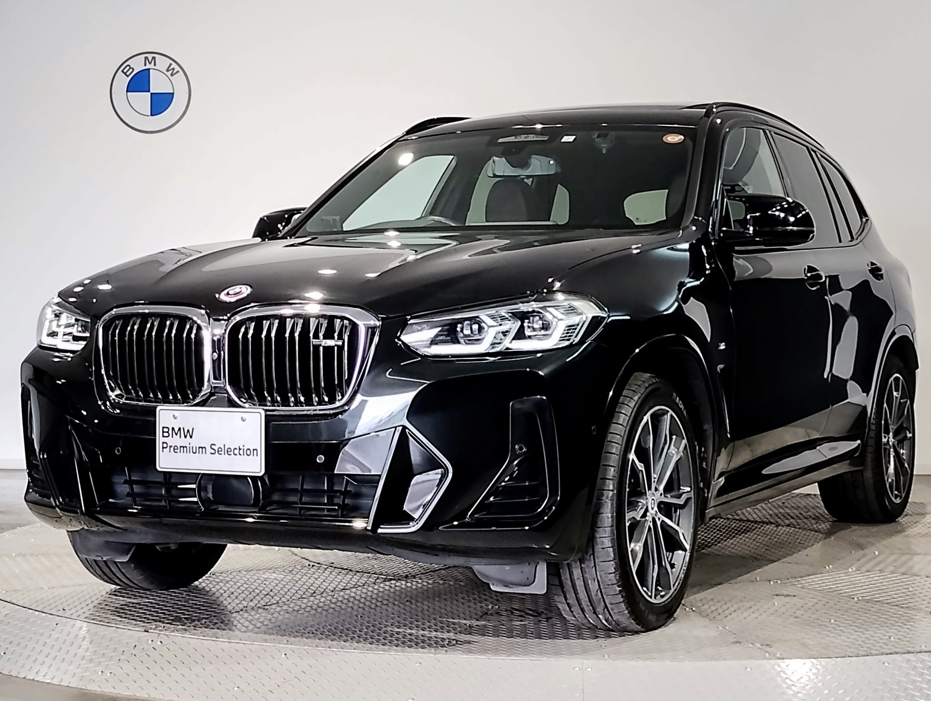 BMW X3 - View 1