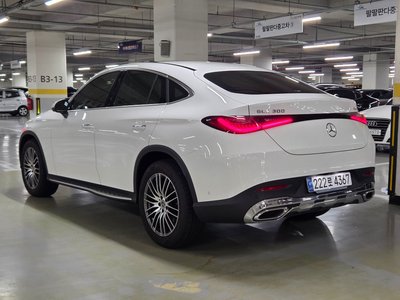 MERCEDES-BENZ GLC - 7
