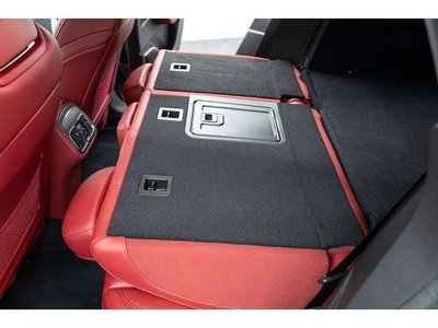 صورة مصغرة 49 لـ 2021 Maserati LEVANTE