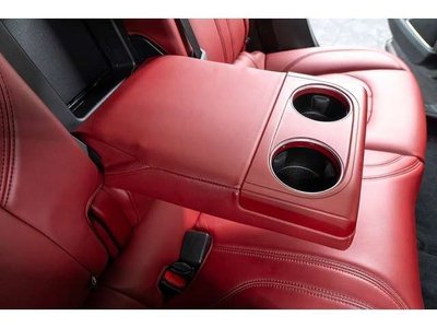صورة مصغرة 48 لـ 2021 Maserati LEVANTE