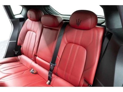 صورة مصغرة 45 لـ 2021 Maserati LEVANTE