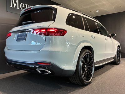 MERCEDES-BENZ GLS - 10