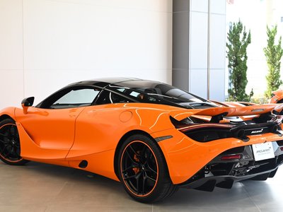 MCLAREN 720S - 9