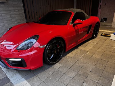 PORSCHE BOXSTER