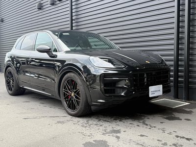 PORSCHE CAYENNE - 6