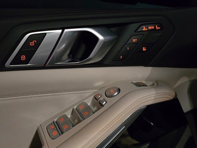 2023 BMW X7 — миниатюра 11