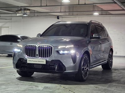 2023 BMW X7 — фото 1