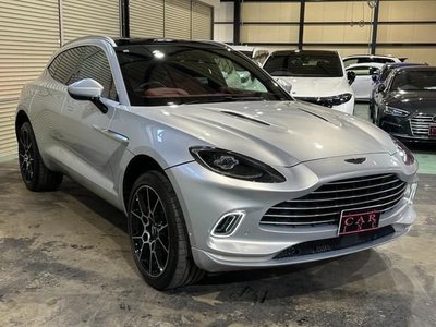 ASTON MARTIN DBX - 2