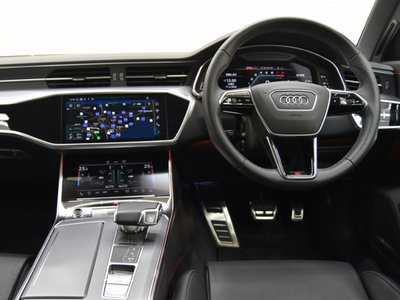 AUDI A6 AVANT - 9