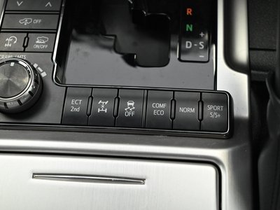 2020 Toyota LAND CRUISER 200 缩略图 26