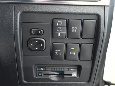 2020 Toyota LAND CRUISER 200 缩略图 27