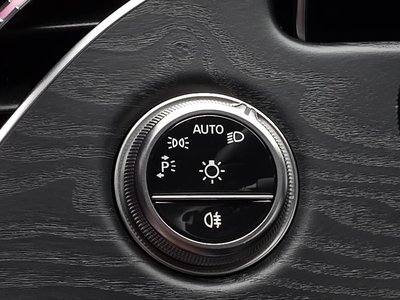 2025 Mercedes-BENZ E-CLASS — миниатюра 24