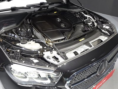 صورة 7 لـ 2025 Mercedes-BENZ E-CLASS