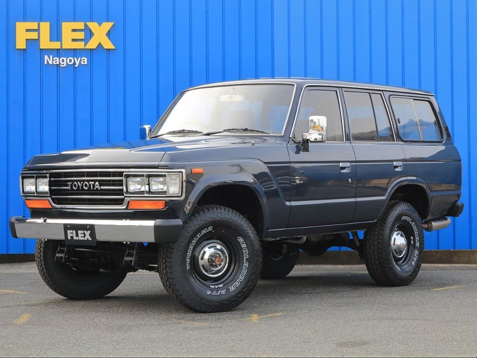 TOYOTA LAND CRUISER 60 - View 1
