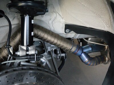 PORSCHE 718 CAYMAN - 4