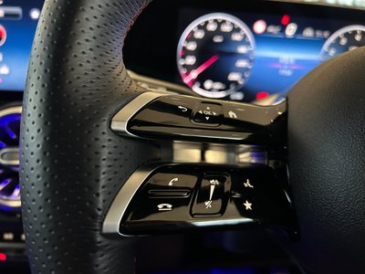 MERCEDES-BENZ GLB - 9