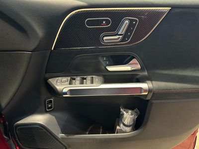 MERCEDES-BENZ GLB - 7