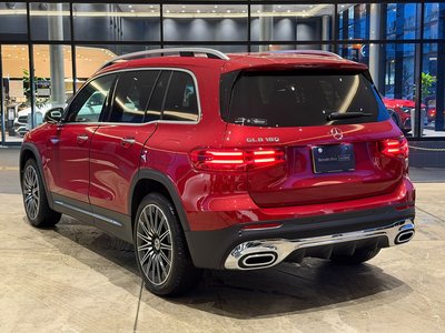 MERCEDES-BENZ GLB - 2